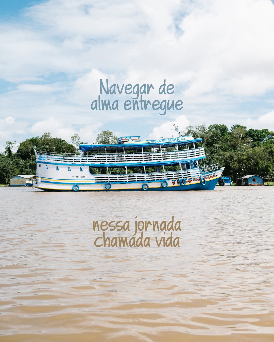 A magia se revela quando estamos entregues as possibilidades da vida ✨

#fotograﬁa #viagem #insights
