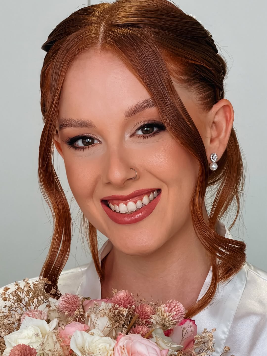 dia de assinar a beleza de @paulinha_perazzo para o seu grande dia! 💍💐

captação por @annystorymaker_