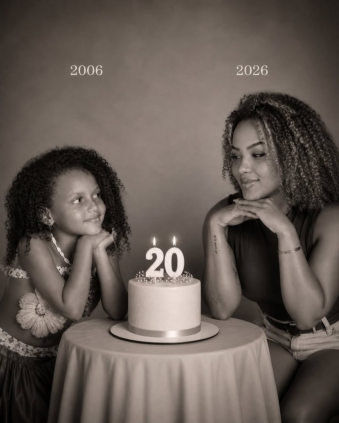 20 anos…
e eu só quero viver tudo que um dia eu sonhei.
Sem pressa, mas sem deixar pra depois.
Aproveitando cada fase, cada pequena conquista, cada recomeço.
Nem tudo precisa estar perfeito…
só precisa ser vivido de verdade.

(Só pq viralizou no Stories , vim ensinar vocês como fazer, aproveitem!)