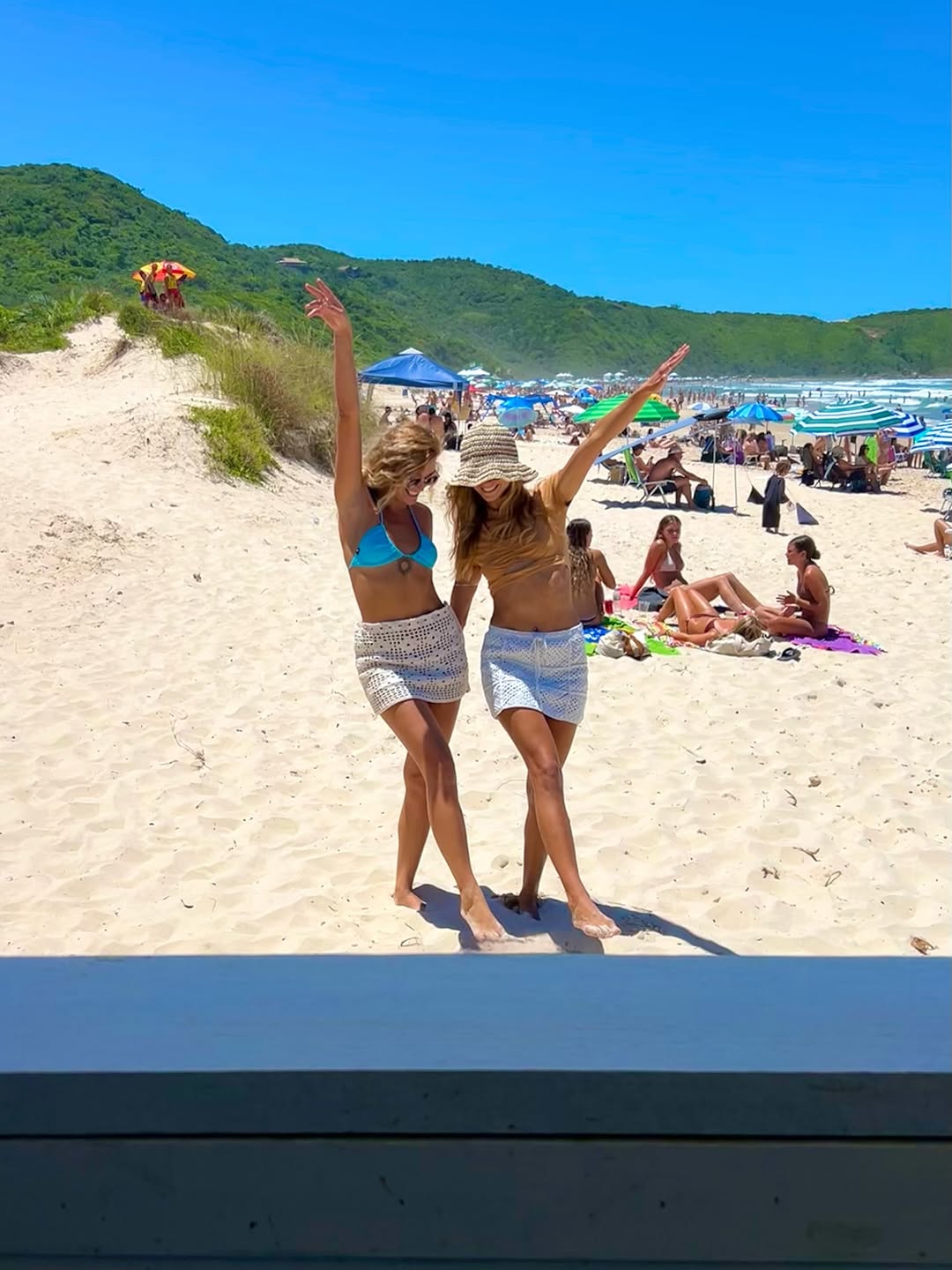 Verão 2026: não foi sobre descanso — foi sobre decisão.
Sol na pele, cansaço no corpo e um propósito gritando mais alto que qualquer distração.
Entre um dia intenso e outro, eu fui me construindo… e vivi um verão que não se explica, se sente. 🌊