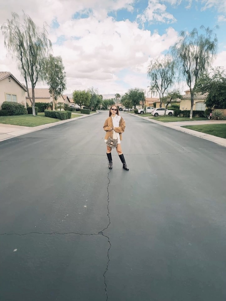 @coachella day 3, it was amazing !! 🎡🌵✨♥️

#coachella 
#styling @s.a.side