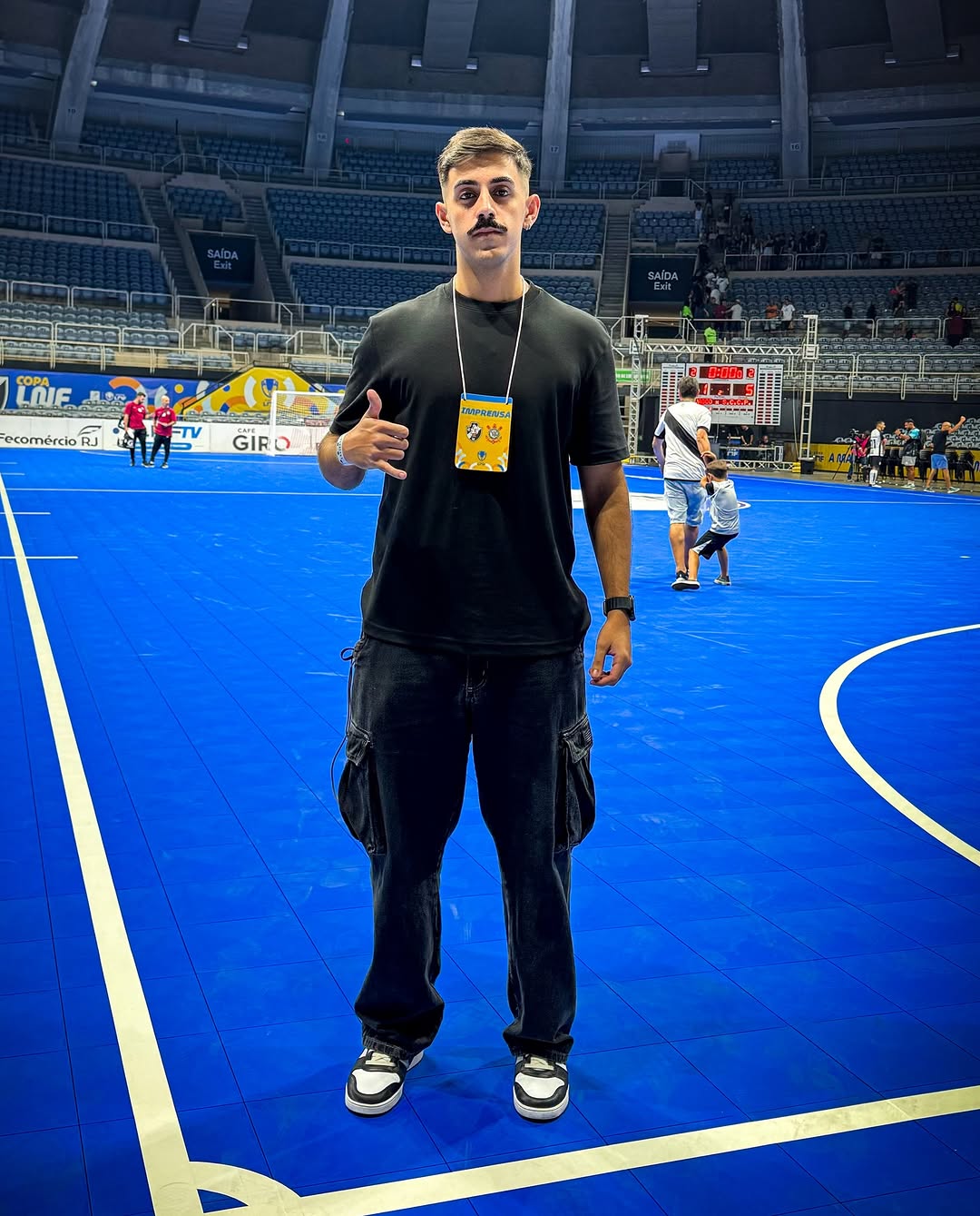 Feliz em ter presenciado esse momento histórico no retorno do futsal ao Maracanãzinho após 18 anos. 🏟️⚽️

Cobertura de Vasco x Corinthians pela Copa LNF 

Obrigado pelos registros, @_brenomattos_ e @marcy.visuals 📸🤳