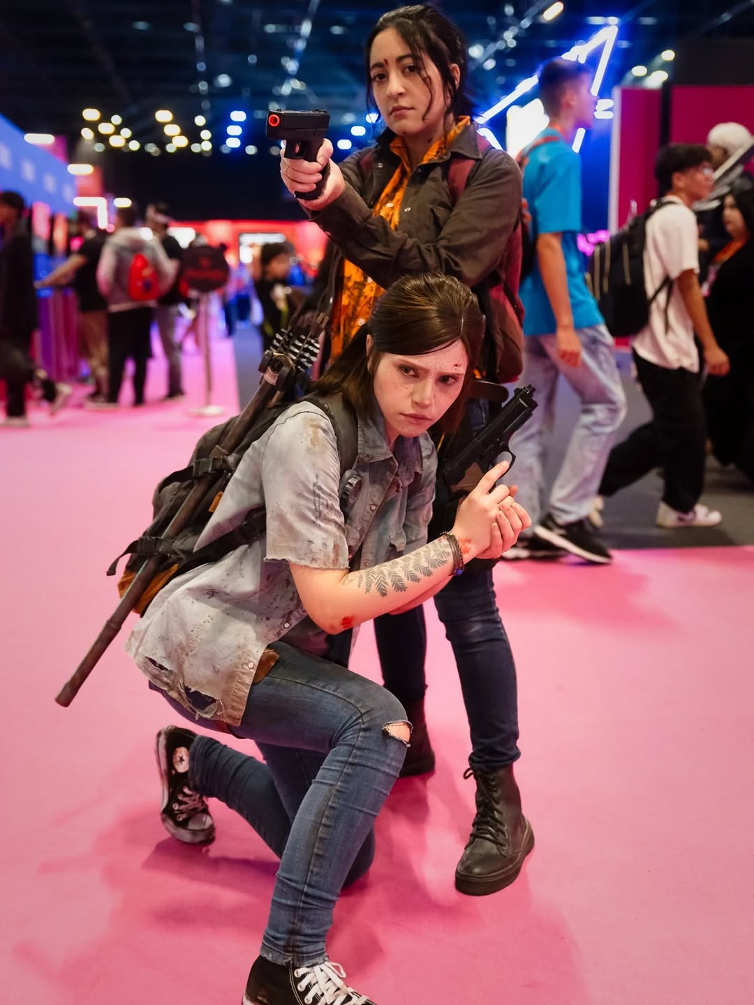 Ellie e Dina - The Last of Us Part II 

Minha duplinha que amoo 💚

Fotógrafo que tirou essas fotos lindas por favor se manifeste pra eu marcar aqui ✨️

Dina @quel.cosplay 

#thelastofus #ellie #cosplay #game #playstation
