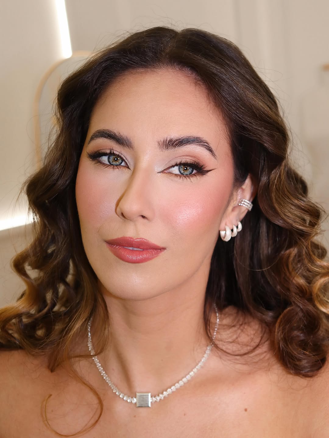 o delineado marrom tem seu valor 🤎

#maquiagem #delineado #makeup
