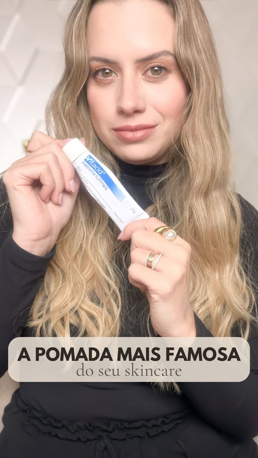 A mais potente e famosa do seu skincare ✨🥰
Sempre use com acompanhamento, ta? 

#cuidadoscomapele #dicadebeleza #vitacid