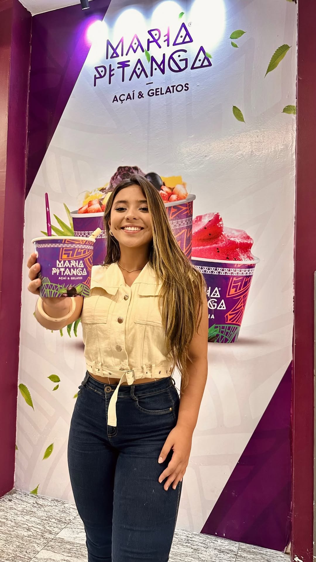 Você sabia que existe uma açaiteria escondida no subsolo do cometa? hoje te levo para conhecer a @mariapitangatiburcio que fica no subsolo do supermercado Cometa na Tibúrcio Cavalcante, vale muito a pena conhecer 💜👌🏼 #trend #fortaleza #reels #mariapitangaaçaiteria #restaurant
