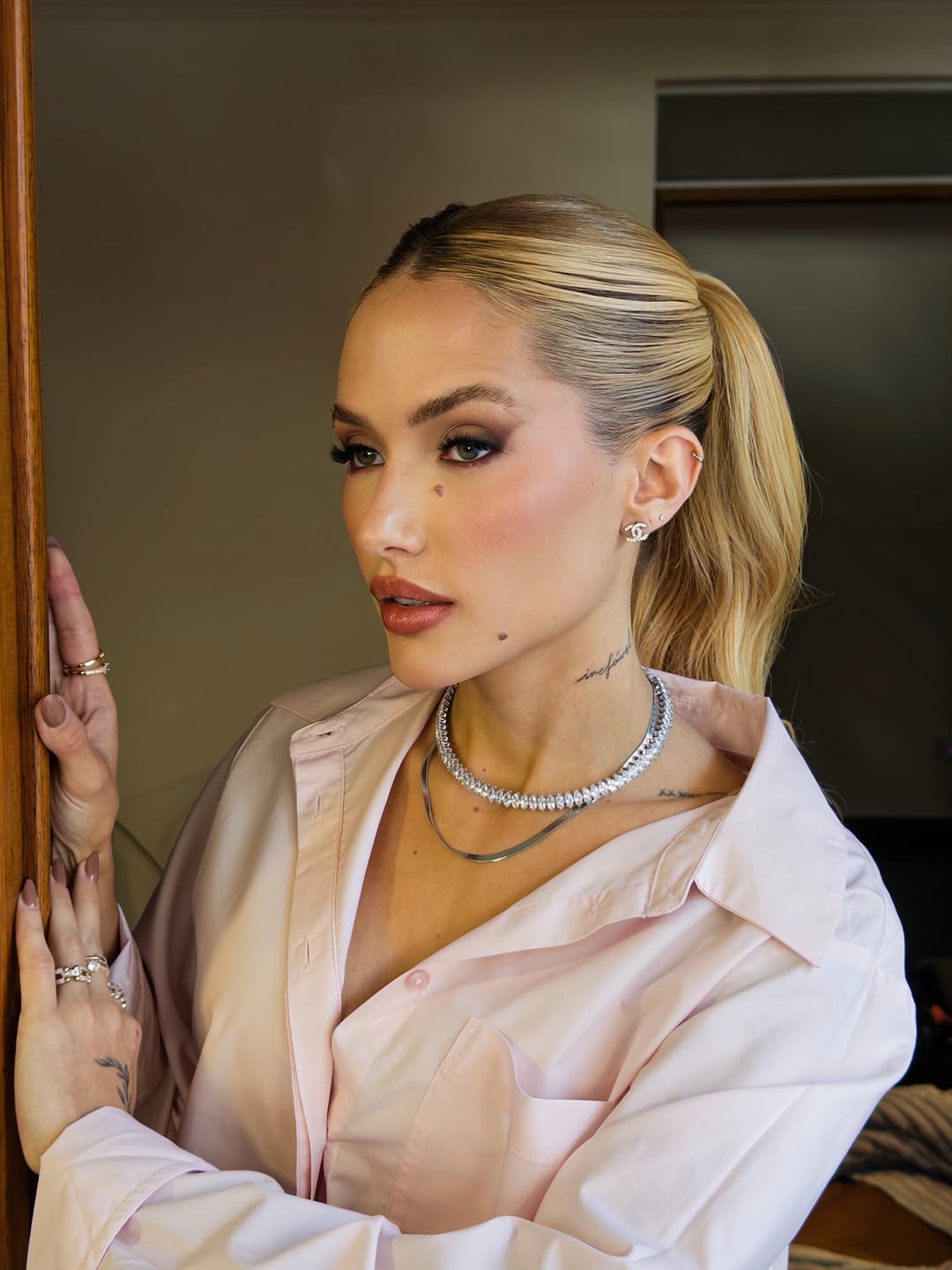 Uma produção dessas merece um registro né?🥹🤌🏼
Produção completa com o mais mais @adamtorresbeauty 
Que dia especial, parabéns meu amor @nathandradd que grande dia! É só o começo🙏🏻♥️