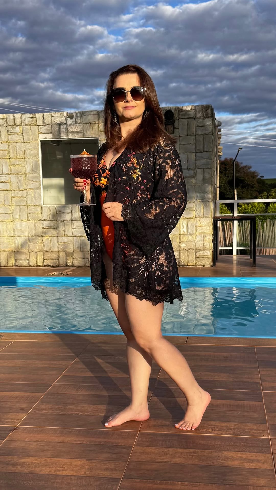 Que toda inveja,vire massa muscular 🤭🤣
*
*
#dedomingo #drink #zeroalcool 
#poraí #piscininhaamor