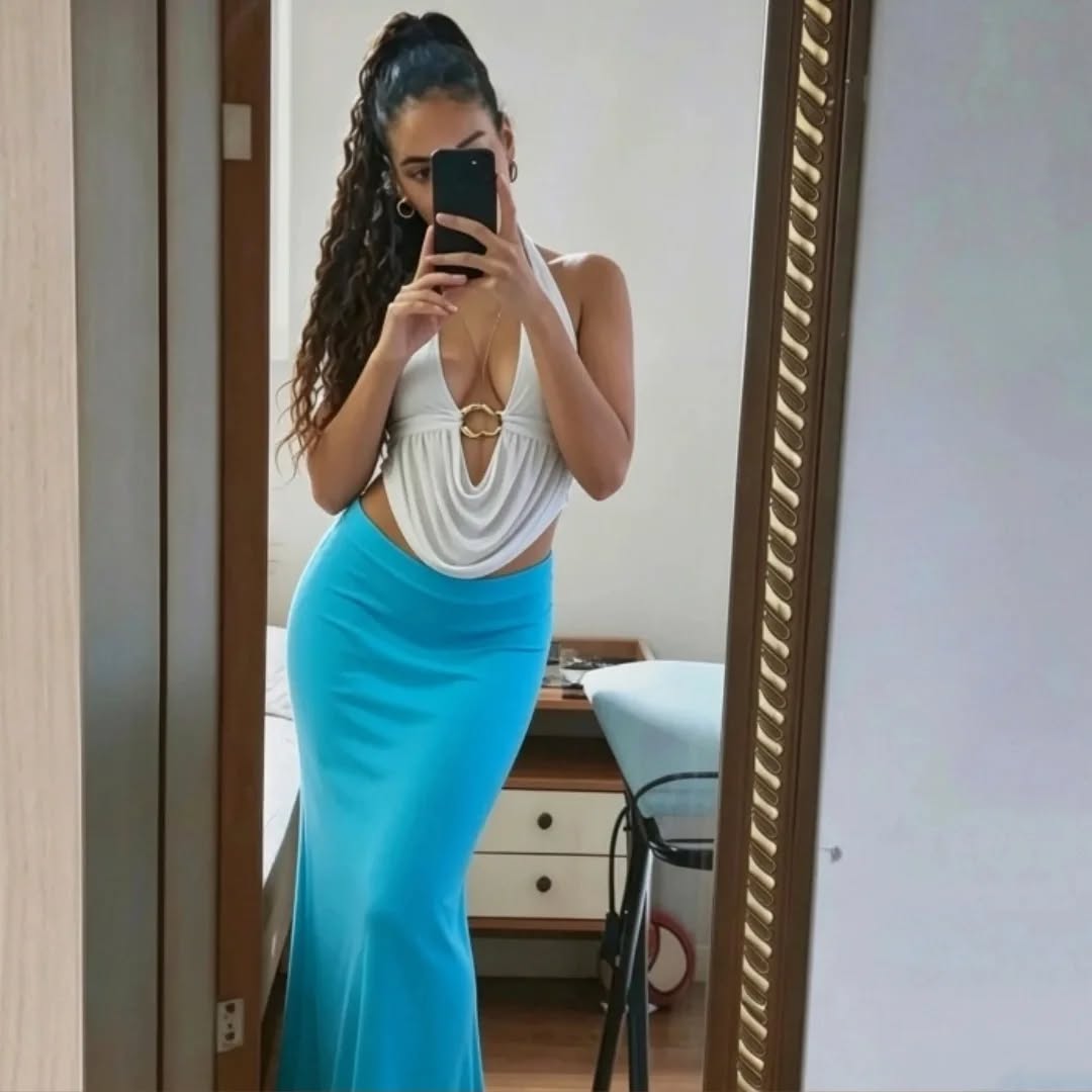 Prometi nada, mas entreguei TUDO. Outfit babadeiro com saia de brechó, amor 💋😚