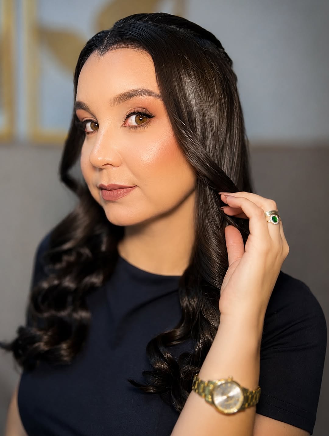 Ela tinha um casamento.
Eu entreguei a produção completa ✨💄💇🏻‍♀️
Foi um prazer lhe produzir querida @danzianogueira 

#maquiagem 
#penteado 
#semipreso 
#makeglam 
#casamento