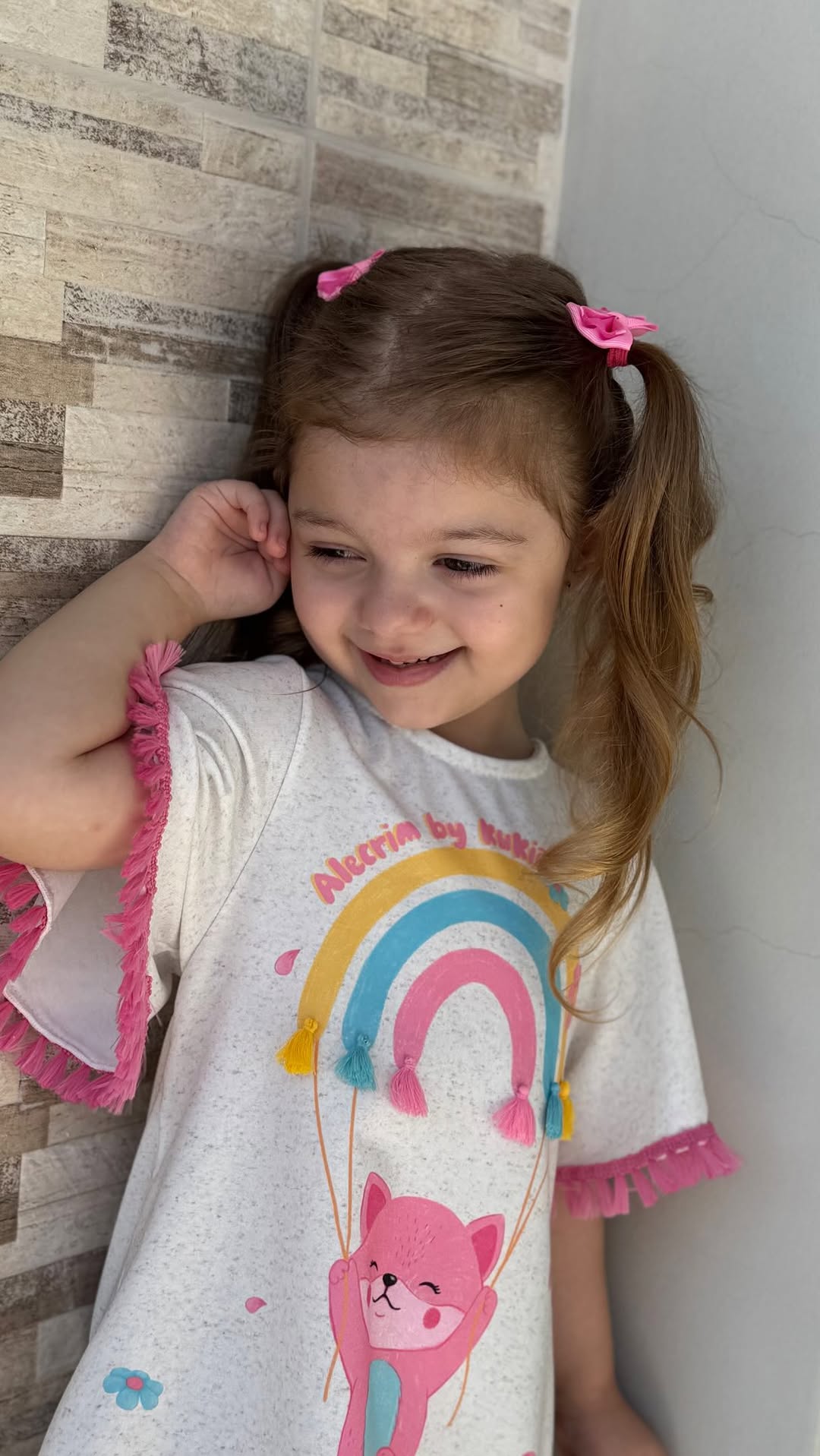 Obrigada filha por ter me dado o título mais importante desse mundo, amo você meu raio de Sol ☀️👭🏼🌼
#filha #mae #luansantana #tevivo #trending