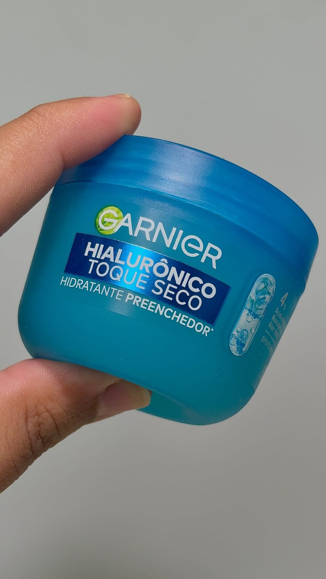 Novo Hidratante Hialurônico Toque Seco de @garnierbrasil chegou na Drogaria Venâncio 💙✨
Pele hidratada, sequinha e com efeito geladinho que eu amei!

Ah, e ainda dá pra garantir 10% off com o cupom GARNIER10 em compras acima de R$79,90 no site ou app da @drogariavenancio 🛒
.
#HidratanteGarnier #HidraGarnier
#Squid #publi