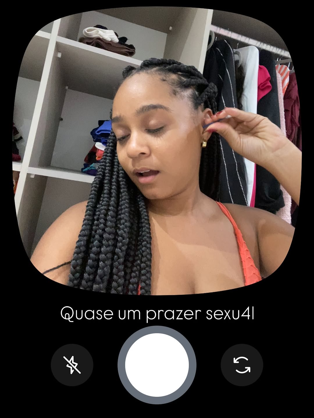 As fotos que eu realmente postaria no aplicativo novo se não fosse julgada, a última é a melhor 😂😂
#instants #instagram #humorbrasil