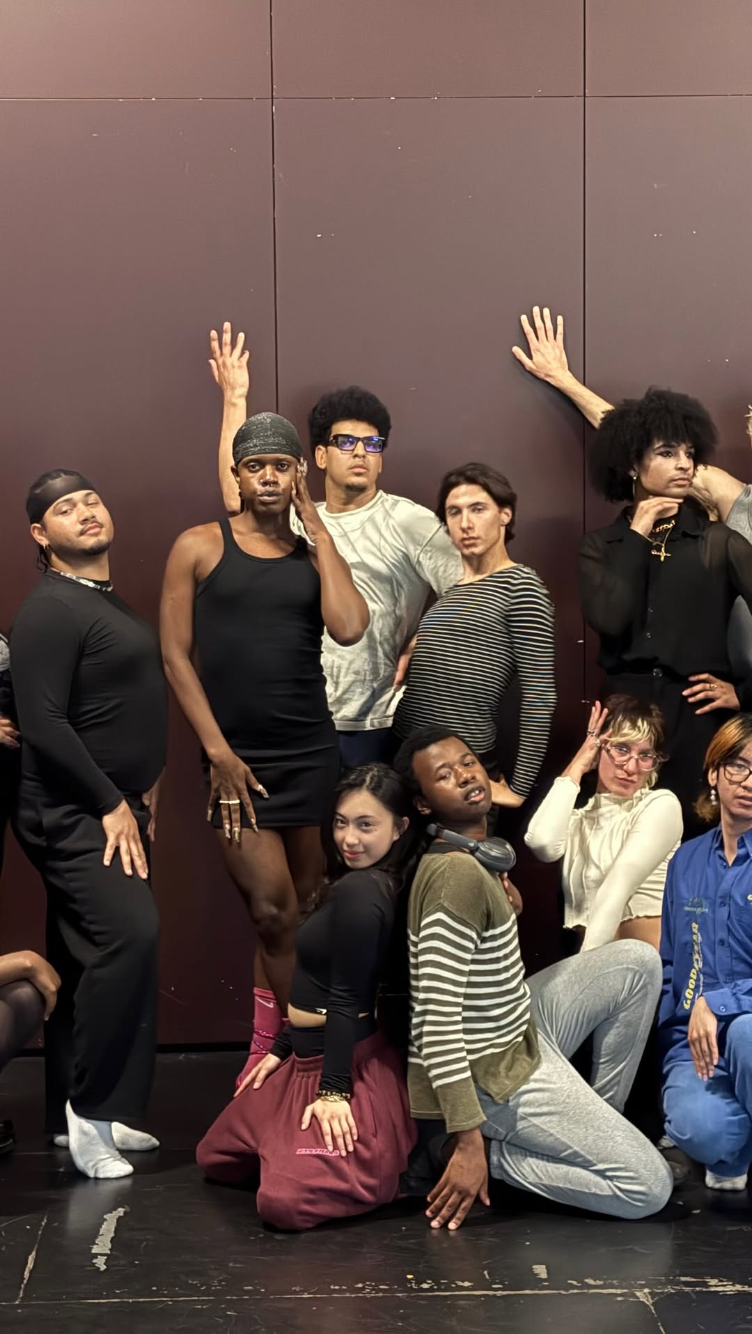 FUDYDA RUNWAY CLASS 🫶🏿💅🏿 

Thank you so much to everyone here who gave their time and energy to this workshop. The warmth and respect I receive from the ballroom scene wherever I go always gives me the strength to keep building my story.
@marllaraujjo my girl, thank you for the space, the time, and the partnership. 💞✨