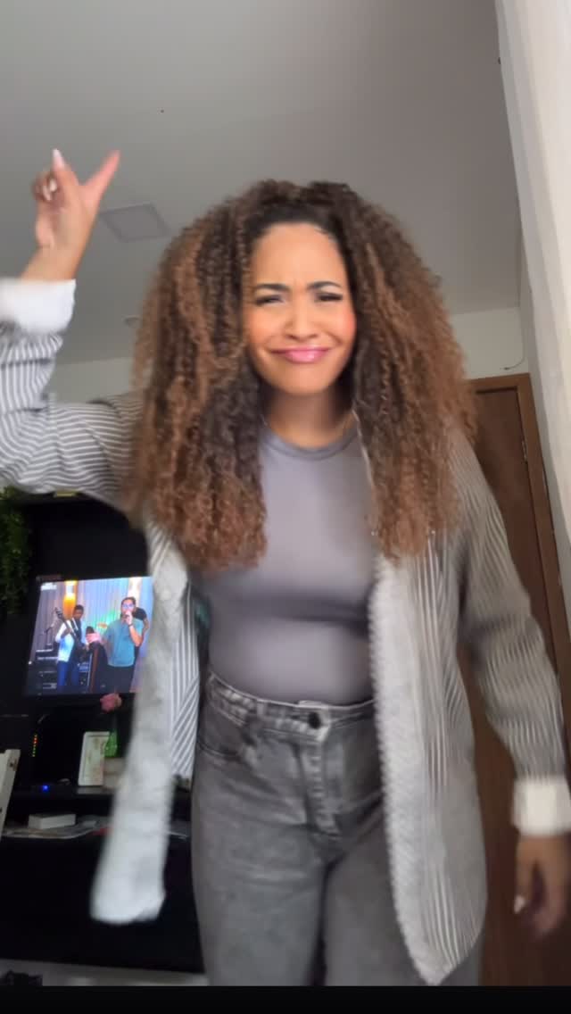 Toda bonita pra confundir o adversário no mistério fino 🔥🚀😍🤣

#reels #cristã #estilocompropósito
