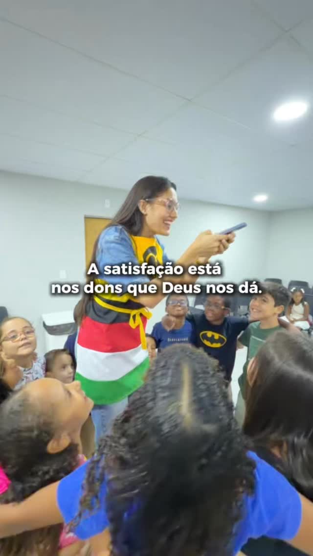 “Deles é o Reino dos Céus… ❤️

Cada sorriso, cada olhar e cada louvor nos lembram que Deus habita na simplicidade e na pureza de um coração infantil. Que nunca nos falte a fé sincera de uma criança.

“Jesus, porém, disse: ‘Deixem vir a mim as crianças e não as impeçam; pois o Reino dos céus pertence aos que são semelhantes a elas.’”
Mateus 19:14