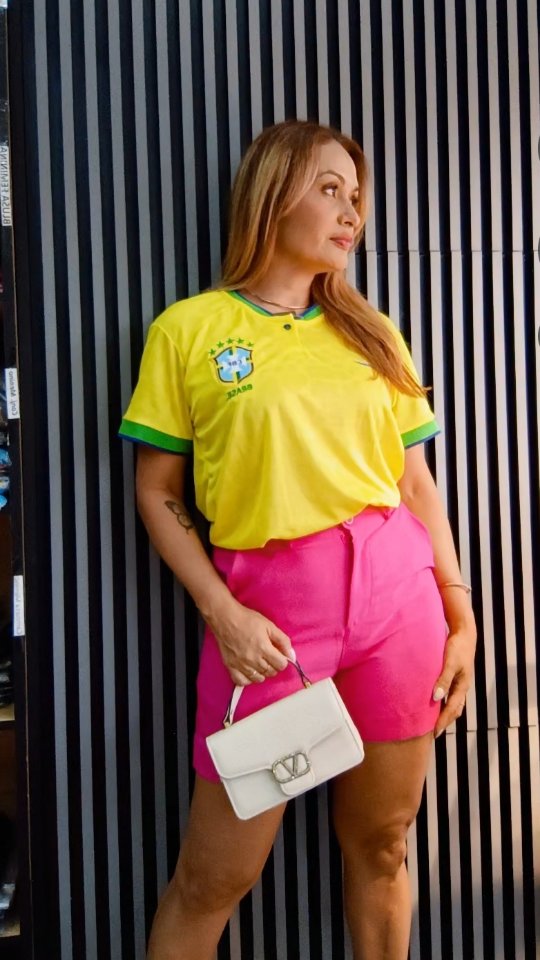 Looks para ver o BRASIL CAMPEÃO 🇧🇷 está aqui na  @seven7fit.loja 
✳️Camisetas, Baby looks
✳️ Masculino e feminino 
✳️ Adulto e infantil 
.
#copadomundo #copa #brasil🇧🇷