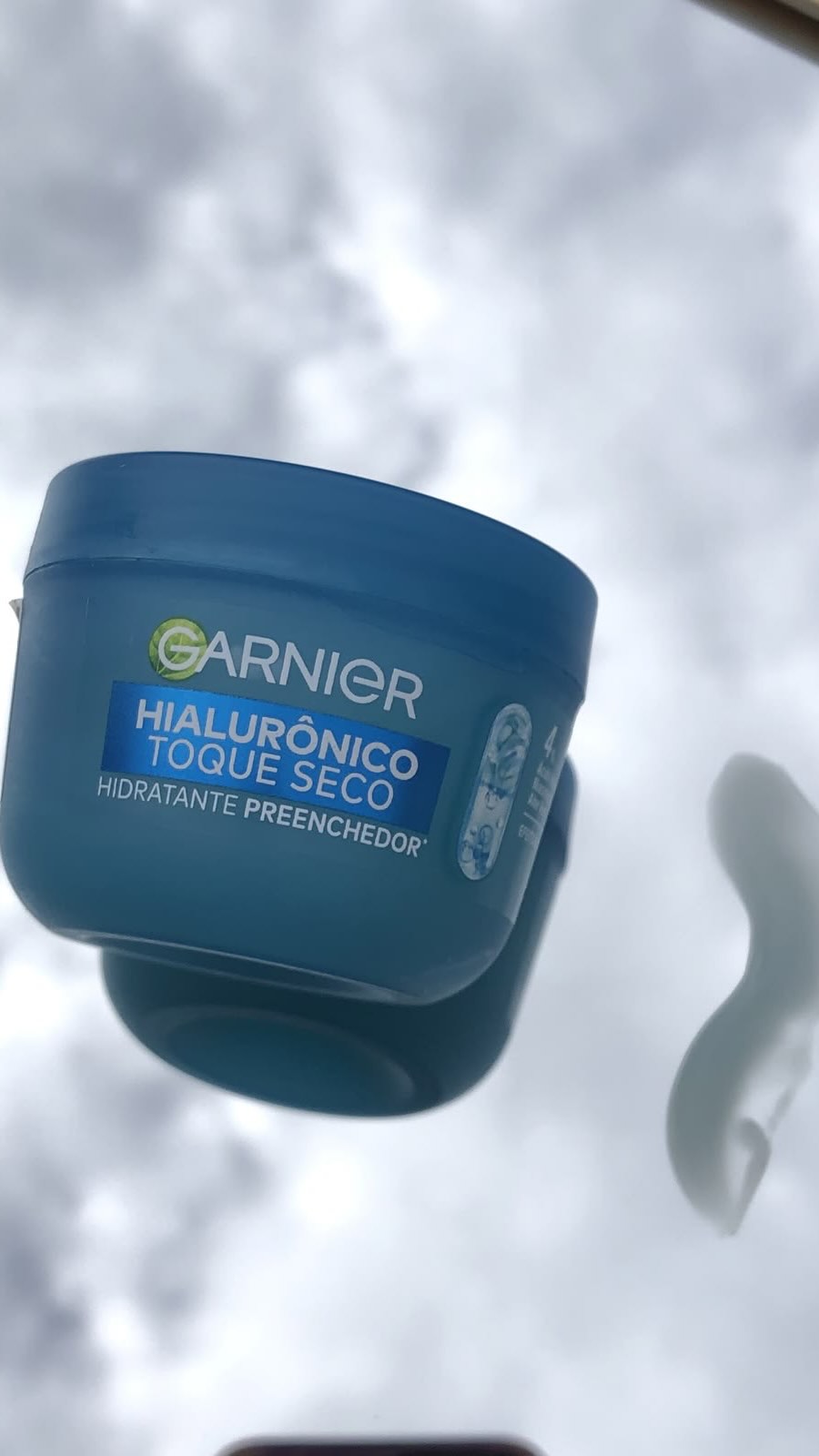 💧 Testei e gostei de verdade!

Sabe aquele hidratante que hidrata sem deixar a pele grudenta? É esse hidratante da Hialurônico Toque seco @garnierbrasil . 

Pele macia, toque sequinho e sensação confortável durante o dia. 

Como sempre, gosto de testar bastante antes de compartilhar minha opinião por aqui. 🤍

Você também foge de hidratantes pesados? 😅👇

#hidratantegarnier #testeipravocê #autocuidado #skincare #publi