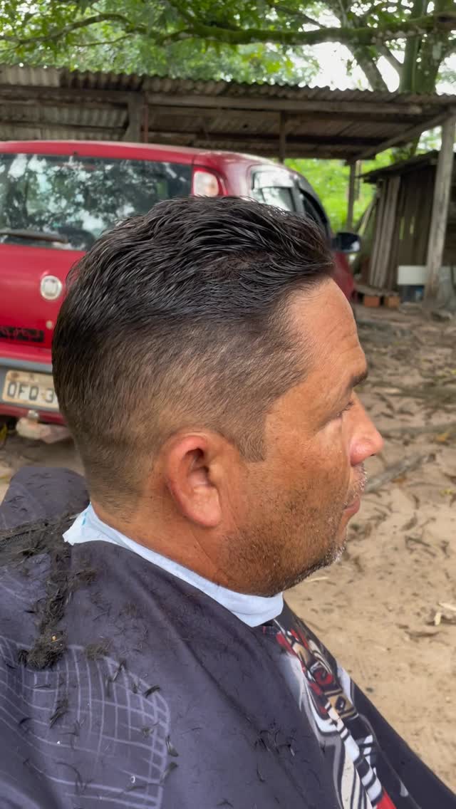 Corte simples do dia a dia💇🏻‍♂️
.
Gostou ?
.
Compartilha 😍💈