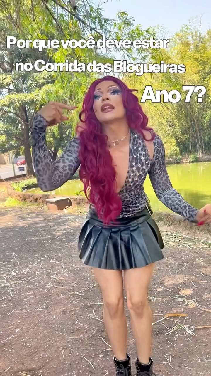 O vídeo que MUDOU A MINHA VIDA!!
Nunca tinha sido postado aqui no instagram 🫠
Essa semana serão abertas as inscrições para o Corrida das Blogueiras 8 e eu decidi mostrar pra vocês o meu vídeo. Gravei as pressas mas fiz questão de mostrar e falar  tudo que eu sabia fazer para os meninos. 
Eu acredito que reality é muito sobre personalidade e decidi colocar isso no meu vídeo.
Já estão com seus vídeos prontos meus amores??? 🏁🏁🏁🏁