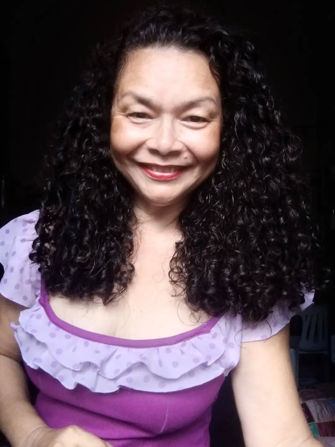 😊Olá cacheadas e cacheados mais um dia na vida de uma cacheada.
💯Eu estou amando meus cachos eles estão maravilhosos.
🥰Agora vamos arrasar com nossos cachos.
Bjos💋
♡
#cachosdossonhos #crespas #meuscachosdecinema #ondulados
#cacheadasiluminadas 
😊♾️🧿🎶🗝🦋💰🌻❤️💋🍀
