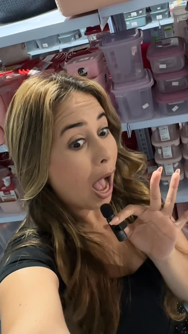 Quem não conhece essa loja maravilhosa!!! @dtudovariedadeof 🤩😍 chegou muita novidade! Tem sessão de R$10!!! 😱🔥 vem aproveitar! Comenta muito aqui o que acharam do vídeo! E vamos seguir muito eles 😍 #variedades #explorer #viral #loja
