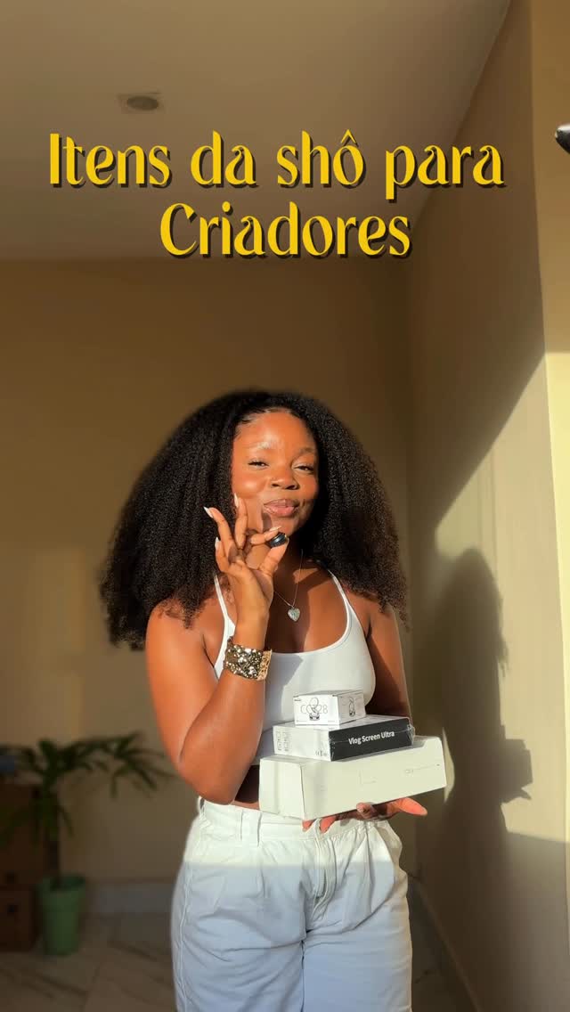 Itens que achei na @shopee_br para facilitar minha criação de conteúdo ✨

IDs:
Tela magnética: FAL-GUT-MDF
Tripé: DRZ-RRF-PSN
Suporte magnético: EKU-RCY-NYF

#publi 

#shopeecreator #acheinashopee