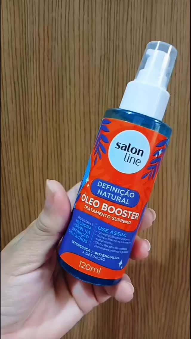 💯E ai já tirou o durinho do creme hoje?
🩵Esse é o óleo da linha definição natural,óleo booster tratamento supremo.
➡️Como usar:
➡️Umectação e pré lavagem.
➡️Após o shampoo e antes do tratamento.
➡️Como boooster de máscara creme para pentear e gelatina.
➡️Ele intensifica e pontencializa a definição.
➡️Seus ativos:colageno vegetal,extrato de hibisco e água de coco.
🌿Produto vegano.
🐁Não testado em animais.
💯Ele é maravilhoso super aprovado. 
🥰Agora vamos arrasar com nossos cachos.
♡
#salonli