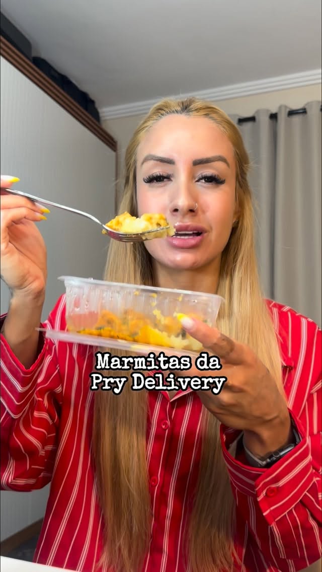 Obs: SÃO 10 MARMITAS DE 300g POR APENAS R$150,00! E com o meu cupom, vocês ainda ganham um DESCONTÃO! Sai por apenas R$130,00
.
Funcionamento: de segunda a sexta, das 10h às 15h! (21) 98224-4461 ou (21) 98725-4898
Já aproveitem para pedir as de vocês! 🤤🥰
.
#marmitas #saudável #publi #macaé