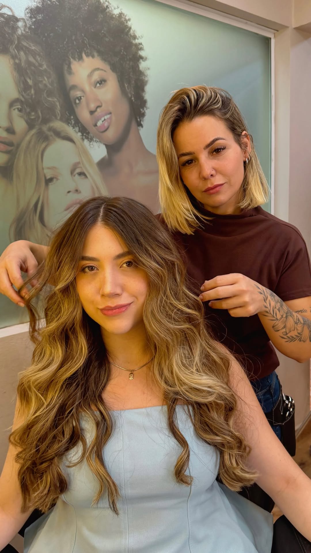 Tratamento de nutrição que entregou exatamente o que queria para meu cabelo: brilho, maciez e aquele aspecto de cabelo saudável, alinhado e bem tratado 😍

- ULTIMATE LUXE OIL - WELLA 🫧 

@wellabr @wellaprobrasil 
#beauty #hair #haircare #wella #tratamentocapilar