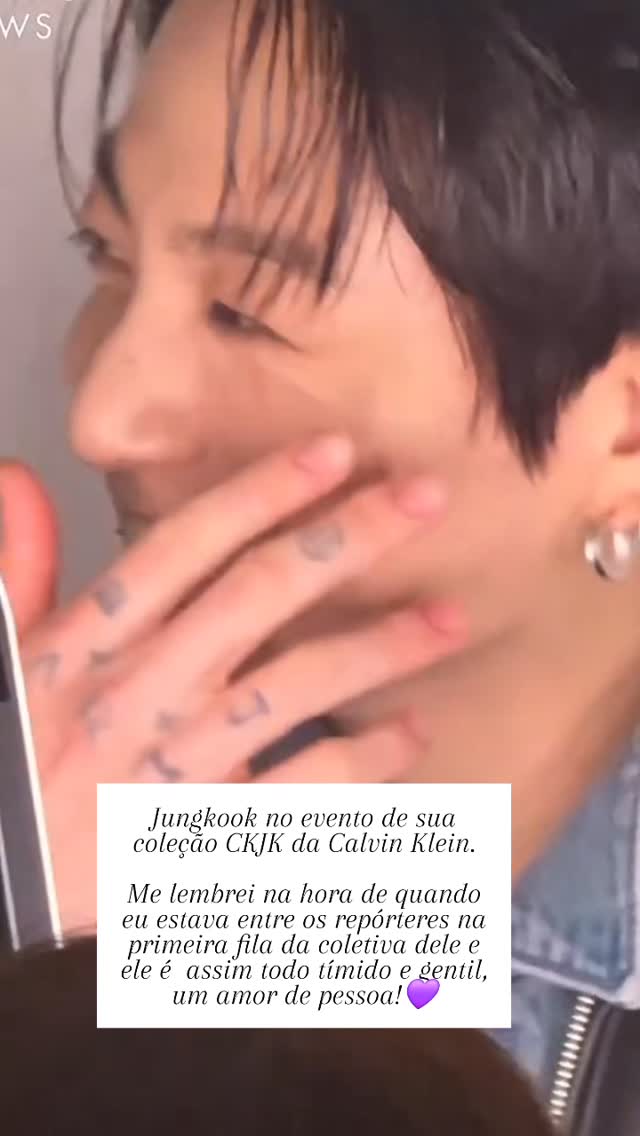 Me lembrei na hora de quando eu estava entre os repórteres na primeira fila da coletiva dele e ele é  assim todo tímido e gentil, um amor de pessoa!💜

Jungkook no evento de sua coleção CKJK da Calvin Klein.

Jungkook  no evento de sua coleção CKJK na loja flagship da Calvin Klein em Tóquio .

Imagens do Elle Japan e DAILY Fashion

#JUNGKOOK AT CKJK EVENT #방탄소년단
#CKJK #JUNGKOOKxCALVINKLEIN #jk