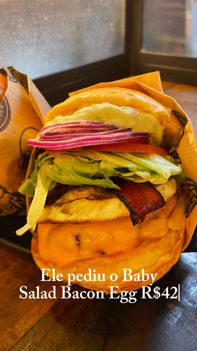 ⚠️ atenção: risco de passar vontade! 😂🍔

Fomos conhecer uma hamburgueria e simplesmente AMAMOS! Já estamos ansiosos pra poder voltar 🥹

@babyburger_scs 
.
.
.
.
.
.
.
.
.
.
.
#hamburguer #hamburgueria #fy #explorar #reels