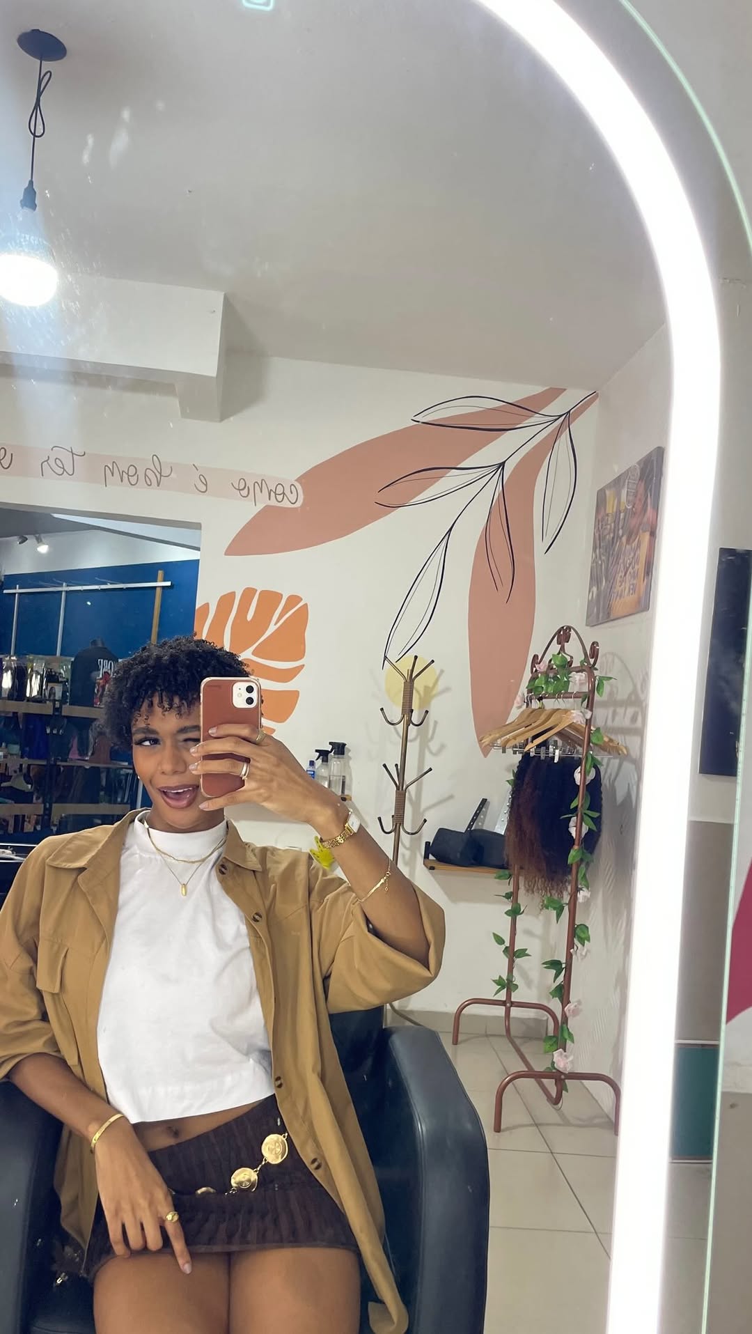 Maio sempre sendo um dos melhores meses ✨ 

Meus Favoritos ⭐️ 

Look fav ⭐️
Música fav ⭐️
Comida fav ⭐️
Série fav ⭐️
Livro fav ⭐️
Dia fav ⭐️
Lugar fav ⭐️
Produto hair care fav ⭐️
Produto Skin Care fav ⭐️
Produto Make fav ⭐️
Produto body care fav ⭐️
Recebido fav ⭐️

#girly #foryou #lifestyle #favoritosdomês