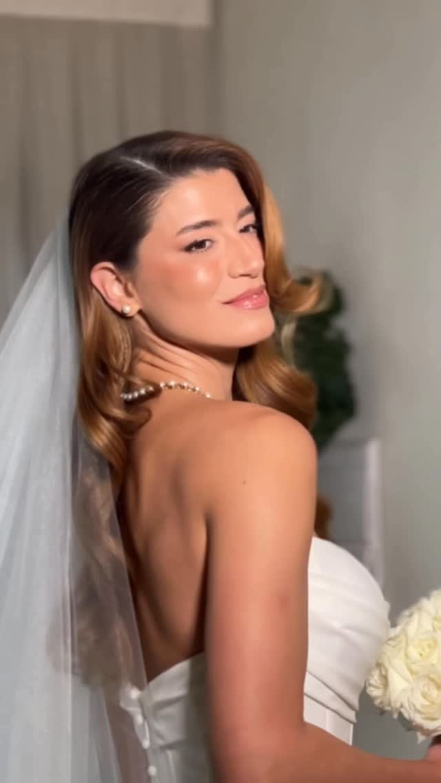 Noiva @vecorradini 🤍✨

📍São Paulo

Maquiagem: @firmotello 
Hair: @chrystianparis 

#beauty #bride #maquiagemnoiva #noiva