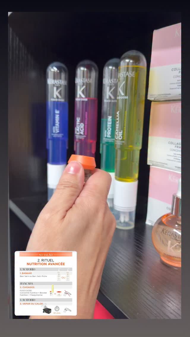 Começamos com a limpeza nutritiva personalizada, seguida da combinação exclusiva de concentrado + booster + máscara para repor lipídios essenciais e restaurar a fibra capilar. Finalizamos com vapor/calor controlado para potencializar a absorção dos ativos e maximizar os resultados.