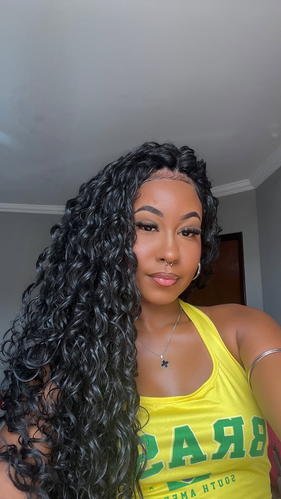 Sempre deixa né rs , gostaram do cabelo novo? 🥰❤️

#pretas #explorar #entrelace