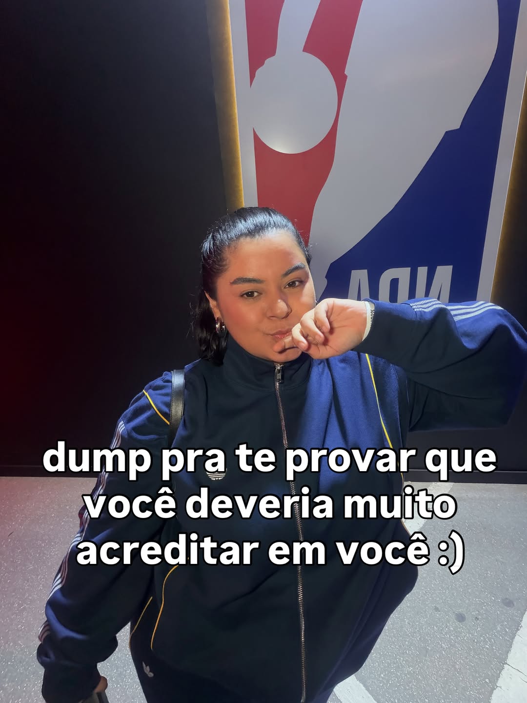 a vida é uma loucura mesmo, amigos. 
acreditem em vocês até nos dias que vocês não acreditam, ou quando tudo ao redor parece não ajudar. 
um dia as coisas começam a chegar, e acho que ainda tem muito pela frente! ❤️

posto a entrevista amanhã na @hylentino ❤️
obrigada @nbabrasil @gabrielapmota ❤️