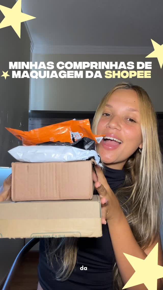Fiz algumas comprinhas de maquiagem na @shopee_br e resolvi testar tudinho aqui com vocês. Ah, comprei tudo em lojas oficiais e o envio foi super rápido 🤸🏼‍♀️💖
.
.
.
.
.
.
.
.

#acheinashopee #shopeecreator #comprinhas #shopeebrasil #publi