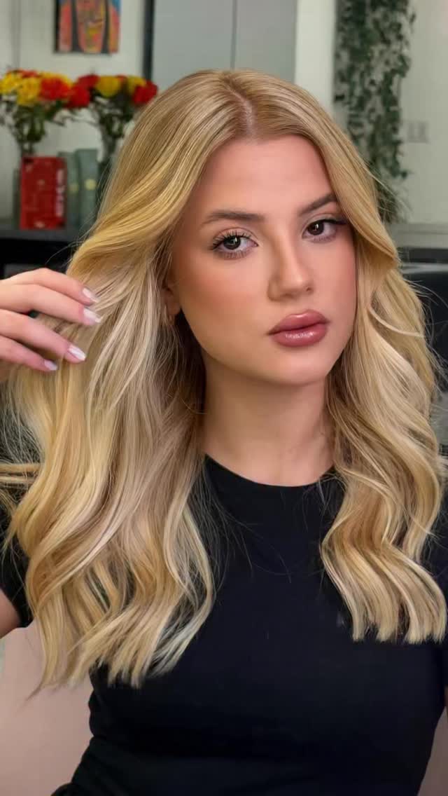 Seu loiro precisa conhecer esse luxo! Você quer? 
@keunecuritiba 
.
.
.
#hair #haircolor #beauty