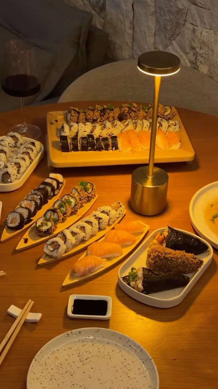 Vem ver como fizemos noite do sushi em casa🍣🏠

Se quiser o link dos itens que usamos pra servir o sushi ou a lista completa de ingredientes, comenta “eu quero”🍣❤️

ID kit de bambu: GRBZ8E-NQ67

@mercadolivreafiliados 
@mercadolivre 

#DiaDosNamoradosNoMercadoLivre #AeC313 #MercadoLivre