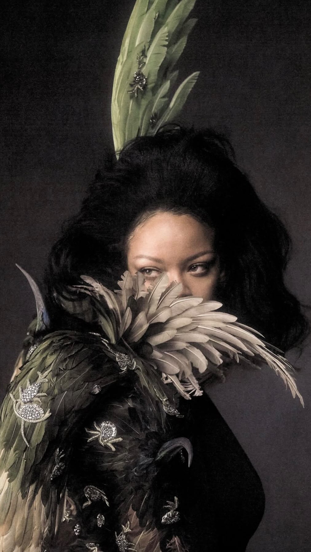 Rihanna seria uma modelo impecável!!! obcecado e vocês? #rihanna #fashion #moda #dior #chanel