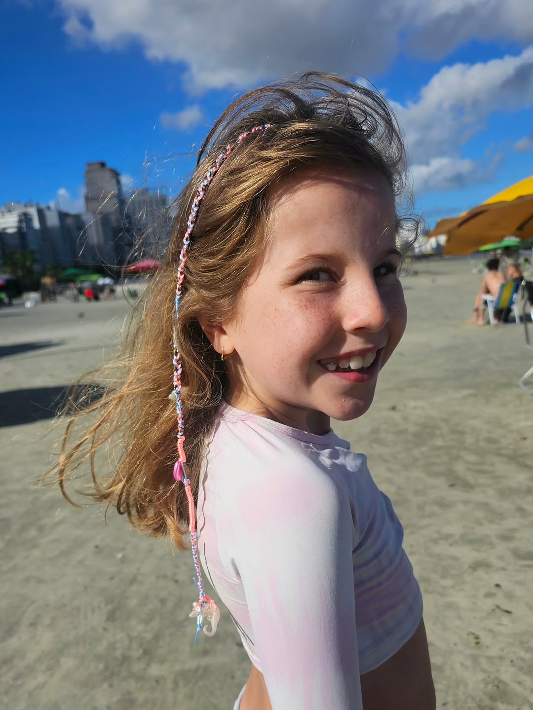 A felicidade vem em ondas!
Alguns recortes dos nossos dias de sol na praia!
#feriado #goodvibes #praondetenhasol