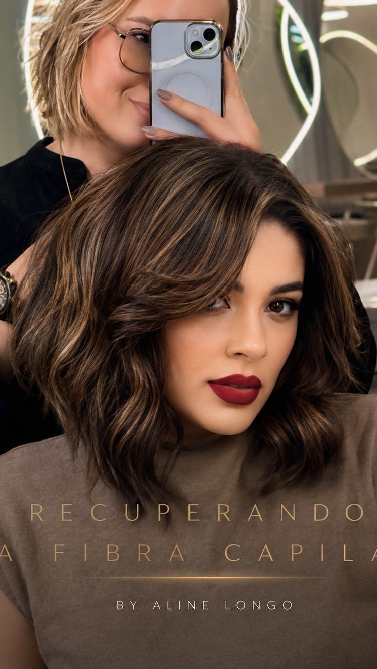 Só quem já passou por uma transformação completa no cabelo sabe o desafio que é manter os fios saudáveis. ✨

Depois de sair do vermelho, passar pela descoloração e conquistar o tão sonhado castanho iluminado, minha fibra capilar precisou de atenção especial.

Agora começa uma nova fase: recuperar, fortalecer e devolver vida aos fios, com todo o cuidado e acompanhamento da @alinellongo @gardenandhair . 🤎

Quem também está nessa jornada de recuperação capilar?

#ad  #cabelos #viral #explore #hair
