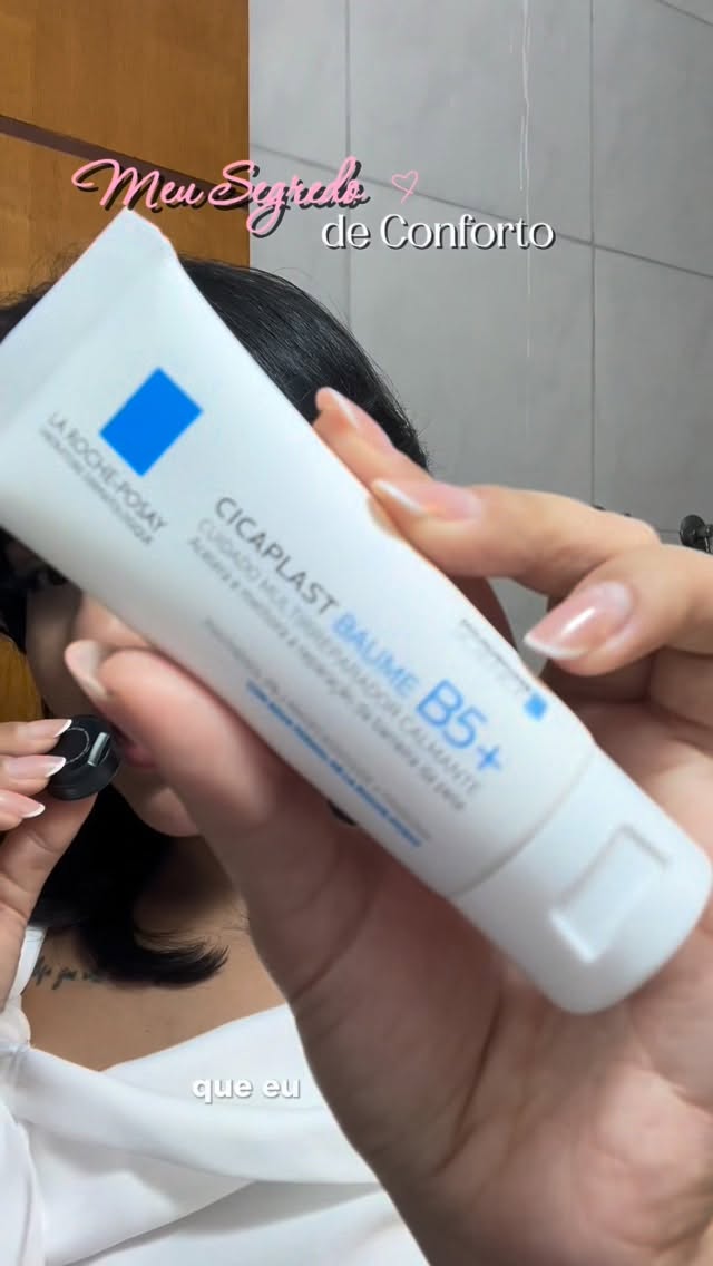 Eu uso Cicaplast de várias formas no meu dia a dia, mas descobri uma que virou minha preferida: usar para trazer conforto após a drenagem linfática! #Publi

Tem várias formas diferentes de usar Cicaplast e ele realmente entrega tudo na reparação, hidratação e no alívio imediato da pele, por isso não sai mais da minha rotina!

#LaRochePosaySkinCare #Cicaplast #FormaDeUso05 #cicaplast99formas @larocheposaybr