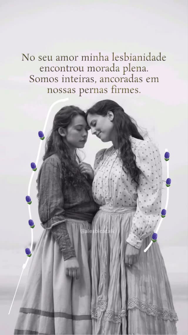 Encontrar morada plena no amor de outra mulher é o caminho para a nossa própria liberdade. É sobre construir um espaço onde o afeto e a segurança caminham juntos, sem precisar pedir licença ou diminuir o espaço que ocupamos no mundo.
Amar e ser amada em plenitude desarma a necessidade de fragmentação. O corpo e a identidade deixam de ser territórios de disputa ou de esconderijo e passam a ser o próprio solo onde a existência se firma. 🪻

marque nos comentários quem te faz viver a lesbianidade d