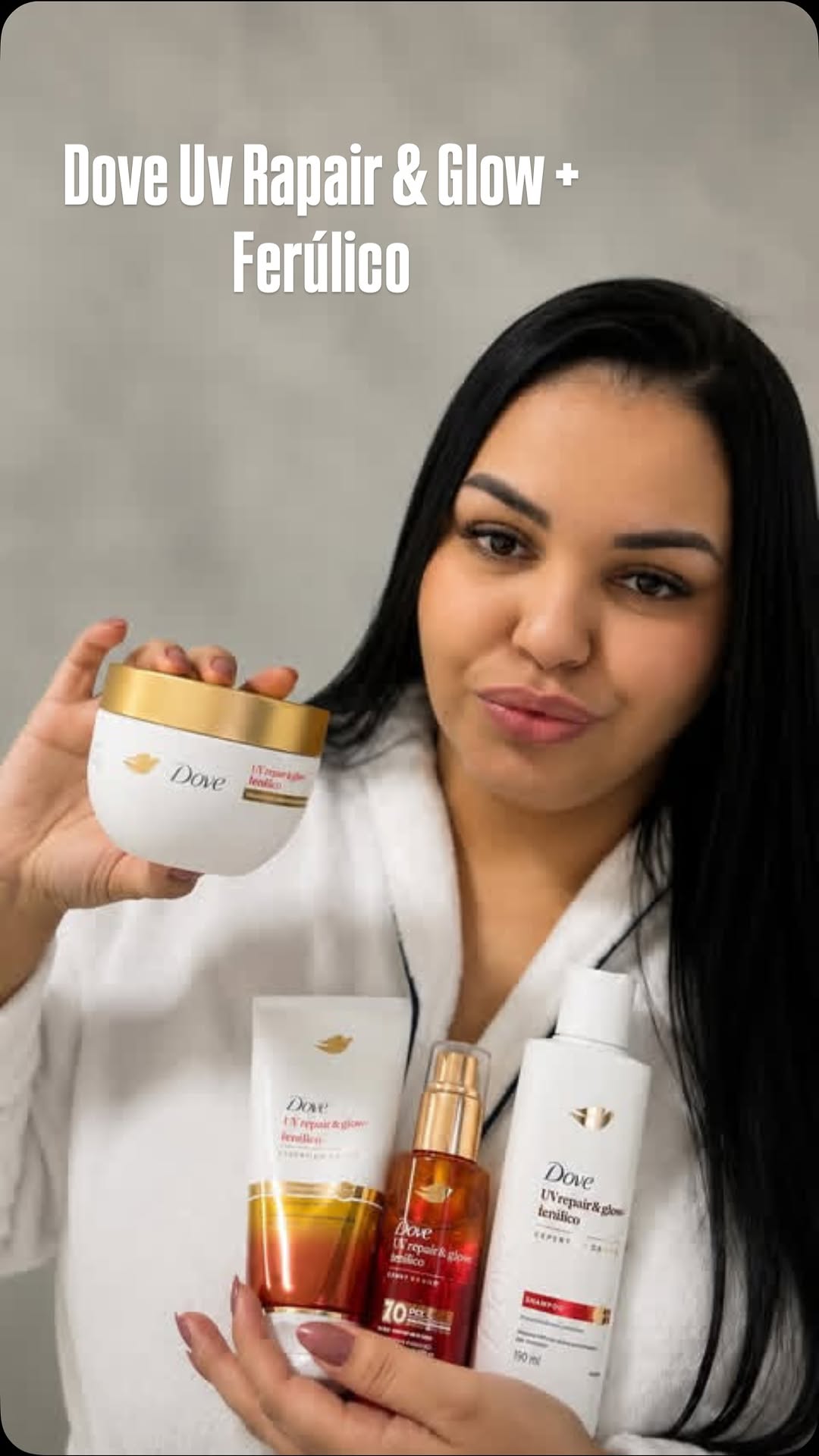 Sol + cabelo saudável SIM ✨💛

Se você ainda não protege seu cabelo dos raios UV, esse é o seu sinal!

Testei a linha Dove UV Repair & Glow + Ferúlico e já senti diferença na primeira lavagem: cabelo mais macio, alinhado e com aquele brilho de cabelo bem cuidado.

E o óleo + sérum bifásico? Perfeito pra finalizar e garantir proteção + glow surreal!

Agora dá pra curtir o sol sem medo de danificar o cabelo ☀️✨

#meucabelocomdove #cabelosprotegidoscomdove