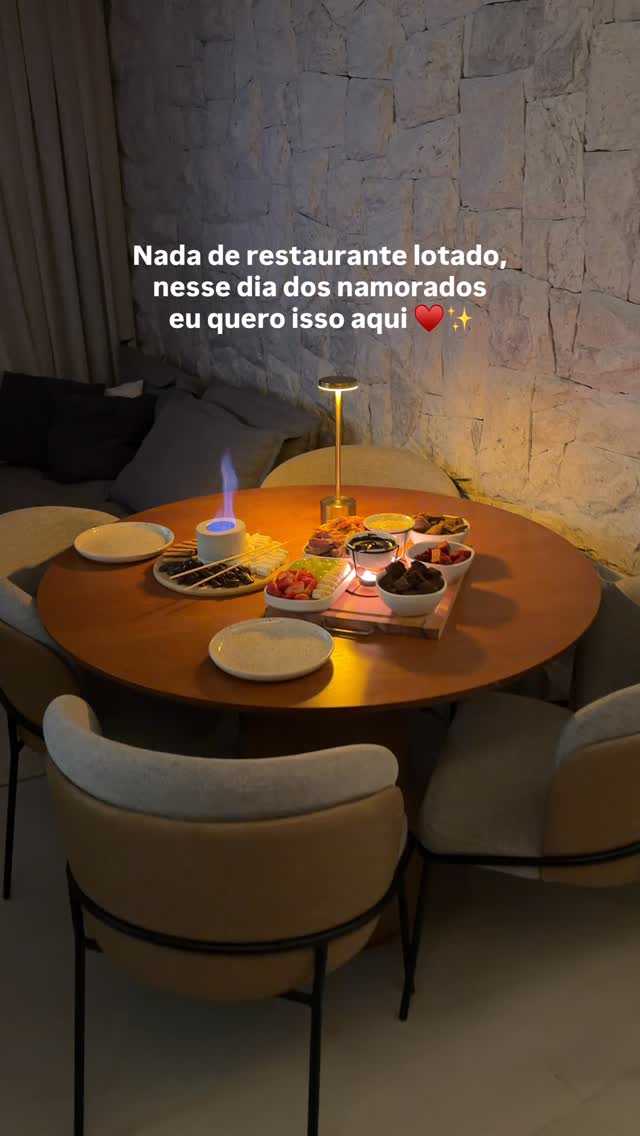 Quem também vai fugir de restaurantes nesse dia dos namorados?🫣🫣