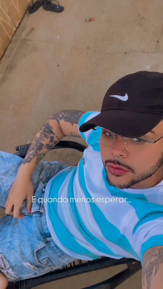Esse merece engajamento né? Kkk 🙈 

#trending #drag