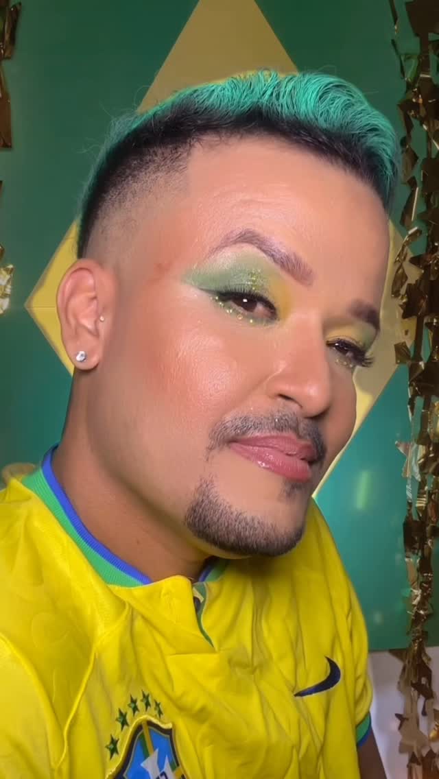 Aqui é Make do BRASEEEL! 🇧🇷
•
.
.
.
.
.
.
.
.
#fy #viral #challengebrasil #brasil #maquiagembrasil