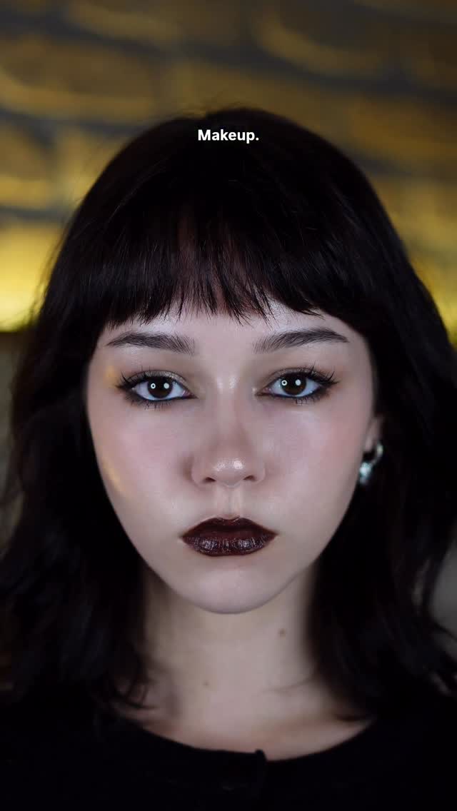 No makeup. Makeup. 
.
.
.
.
#makeup #darkmakeup #girly